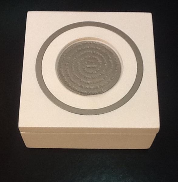 CAIXA DE TERCO JERICO MEDALHA