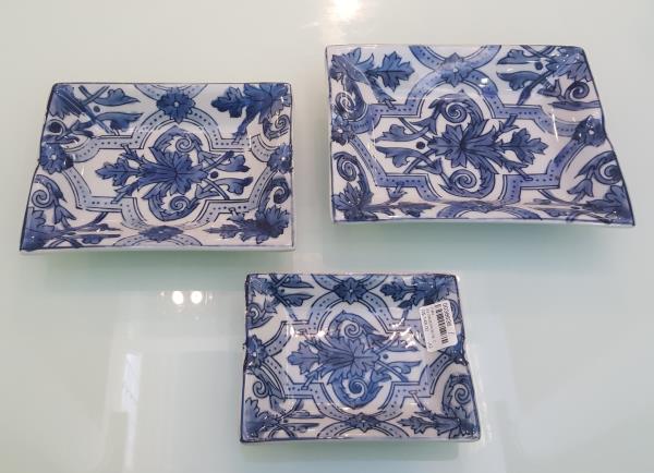 JG CINZEIROS DE CERAMICA AZUL E BRANCO