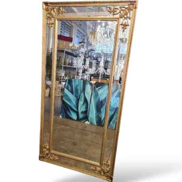 ESPELHO DE PAREDE COM MOLDURA EM POLIRESINA 104 X 205