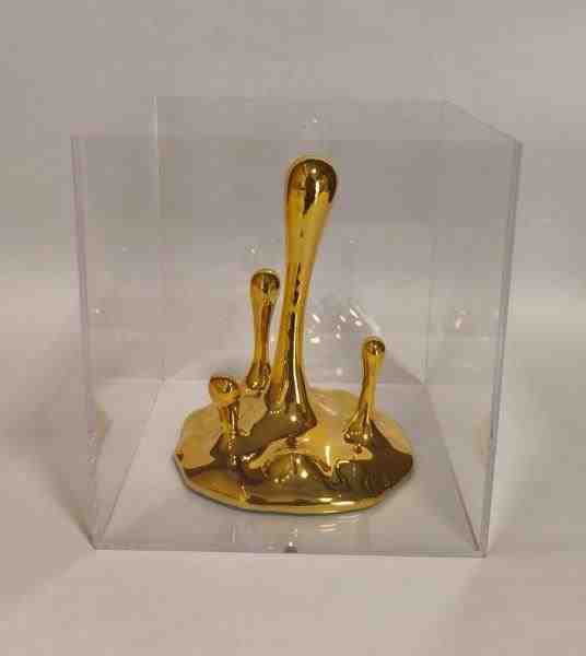 ESCULTURA DECORATIVA