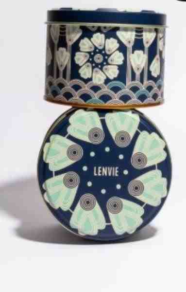 VELA PERFUMADA INTO – LATA  250 G