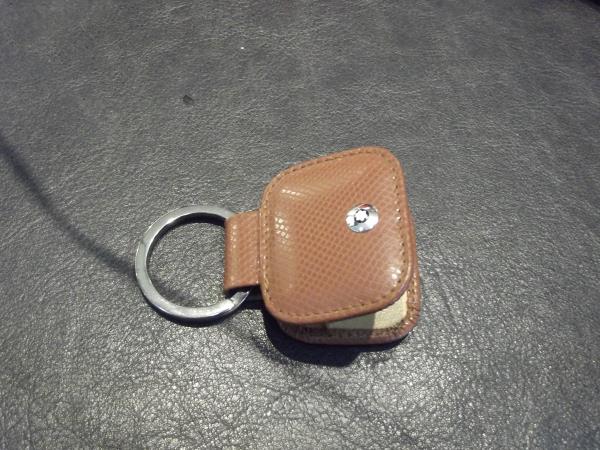 CHAVEIRO BOHEME PT/BEGE