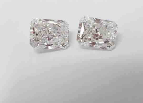 LAB GROWN (BRILHANTE LABORATÓRIO) BAGUETE 11.78 X 8.71MM 5.79ALT – VS1 COR F (PAR)