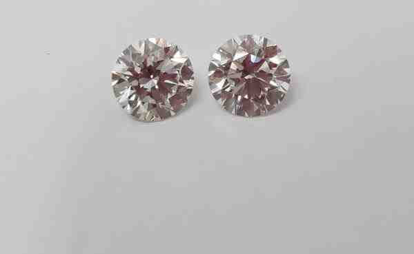 LAB GROWN (BRILHANTE LABORATÓRIO) REDONDO 8.61 – 8.66MM 5.47ALT – VS1 COR E (PAR) IGI