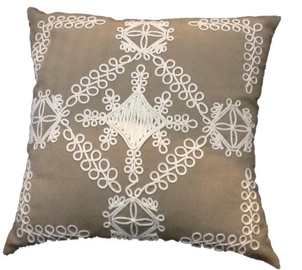 ALM SARJA MAC 52X52 CHOCOLATE C/ APLI CORDINHA MOD 06