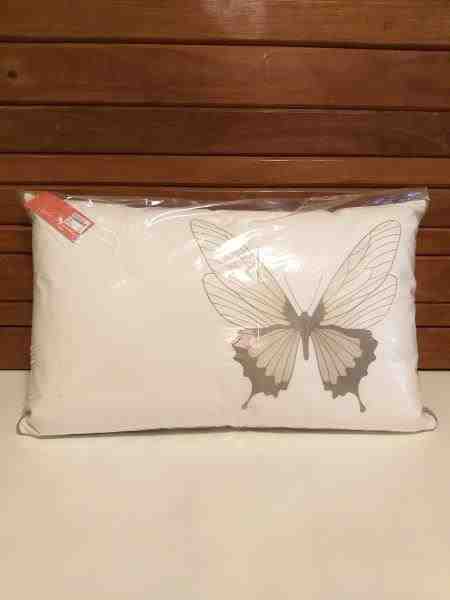 ALMOFADA RET ALG C/ BORD BORBOLETA BCO/CAQUI