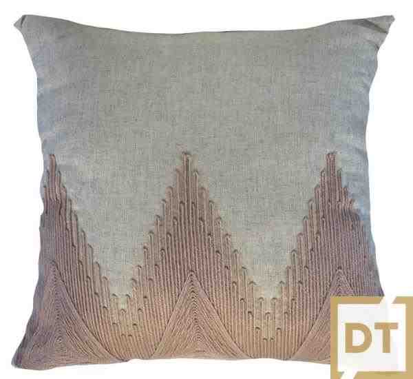 ALM LINHO CRU 53X52 C/BORD DE KILIM ROSE