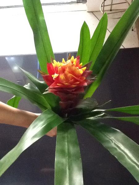 BROMELIA 58CM VERMELHA/LARANJA