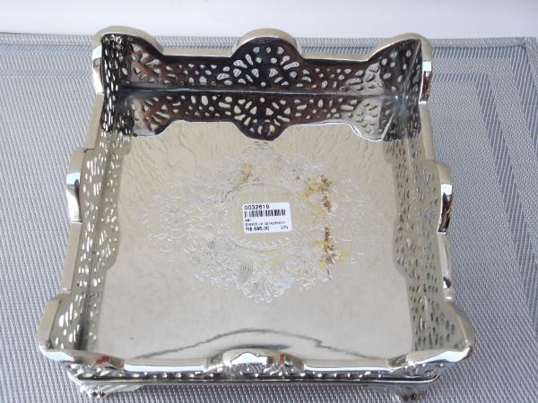 BANDEJA QUADRADA LAURENCE