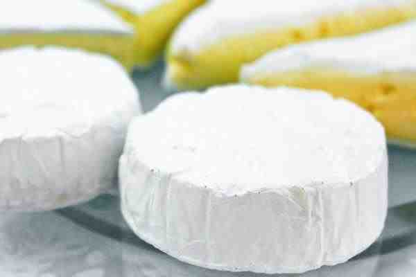 BRIE INTEIRO PEQUENO