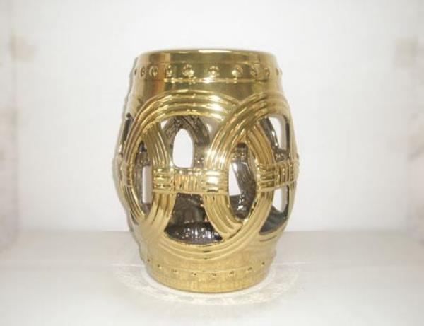 BANQUETA ANEIS DOURADA