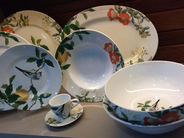 APARELHO JANTAR PORC 34PCS AKEMI