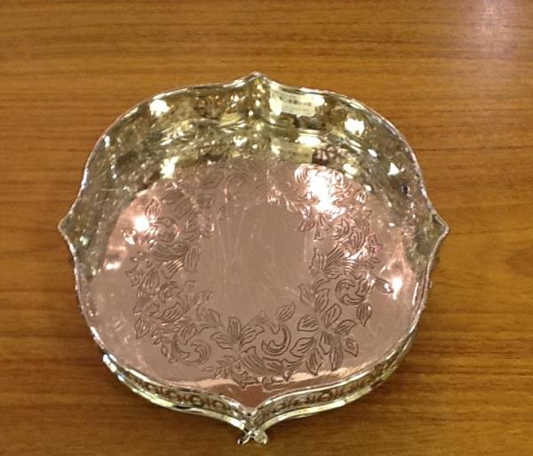 BANDEJA GALES 20X20X5,5 CM