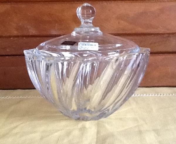 BOMBONIERE CRISTAL ECOL 19 CM SCALLOP