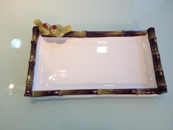 BANDEJA RET CANA ROXA NA BORDA CENTRO BCO C/ CASAL DE PASSAROS