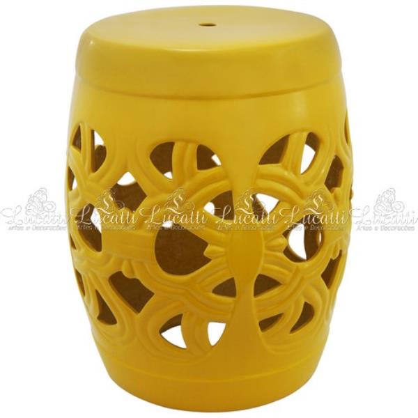 BANQUETA EM CERAMICA AMARELA