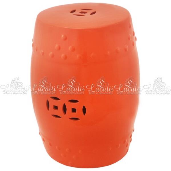 BANQUETA EM CERAMICA LARANJA