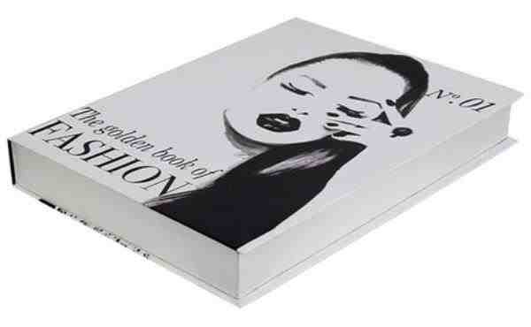BOOK BOX THE GOLDEN BOOK OF FASHION