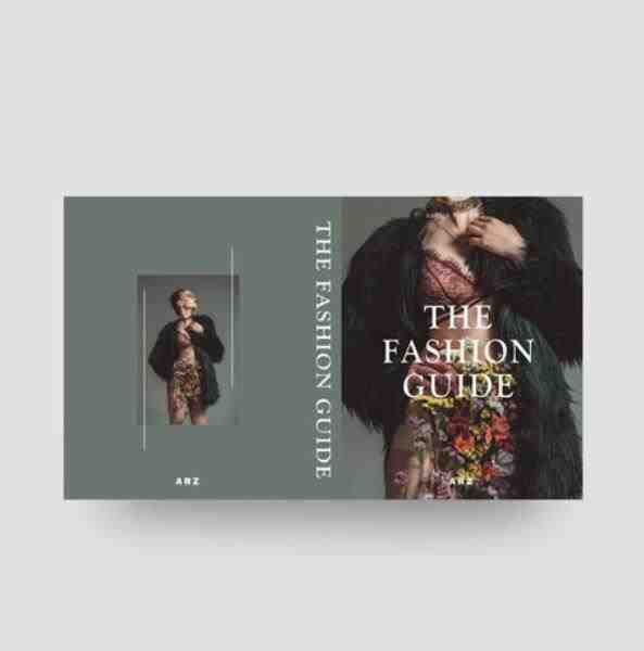 BOOK BOX THE FASHION GUIDE