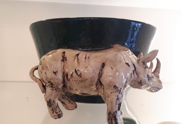 CACHEPOT SHABBY G VERDE CIA C/ APLIC. DE RINOCERANTE