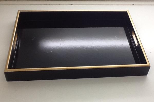 BANDEJA AGAIN M PRETA C/ FILETE DOURADO