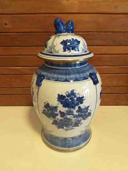 BACIA COM TAMPA CERAMICA