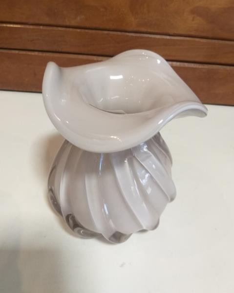 VASO DECOR EM VIDRO BRANCO