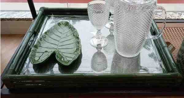 BANDEJA BAMBU C/ PALHA G VERDE ESCURO