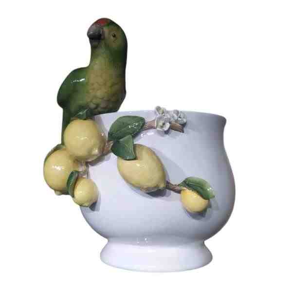 CACHEPOT G C/ ARARA NO GALHO DE LIMÃO