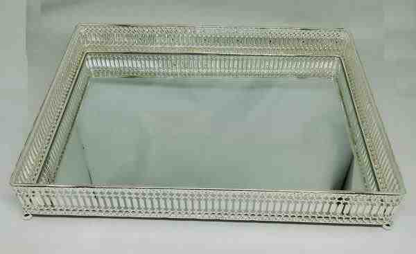 BANDEJA RETANGULAR FERRO SILVER 39X29X6