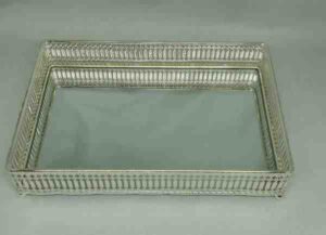 BANDEJA RETANGULAR FERRO SILVER 31X21X6