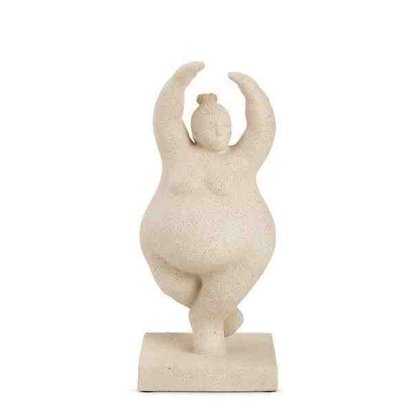 BAILARINA EM POLIRESSINA