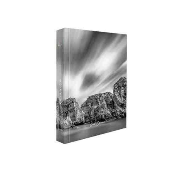 BOOK BOX GALLERY GUTO OLIVEIRA