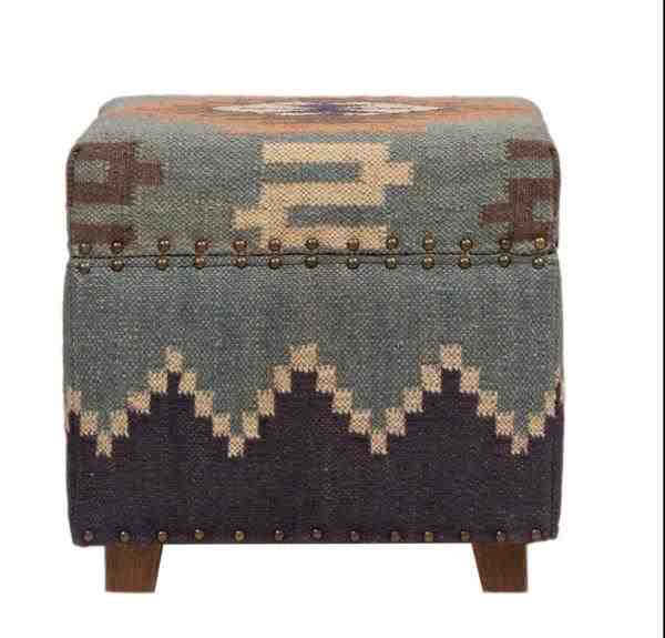 BANCO  ASSENTO COM ARMAÇÃO DE MADEIRA SENDO BANCO DE MADEIRA DE MANGUEIRA