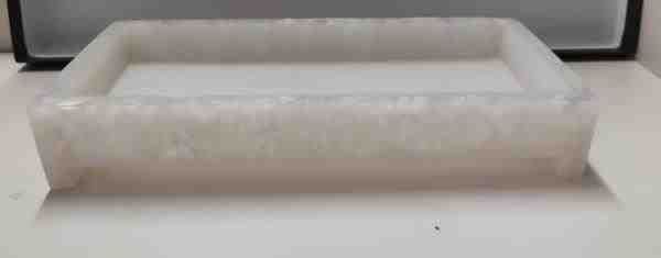 BANDEJA RETANGULAR COM PÉ M 29X14X4.5 CM POLIDO