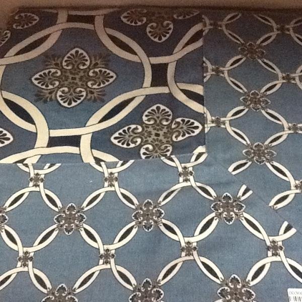 TOALHA DE MESA 3,0 X 1,8M PIAZZA AZUL