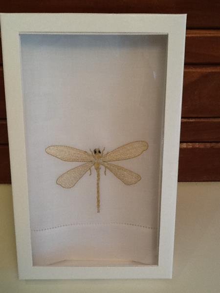 TOALHA LAVABO LIBELULA DOURADO