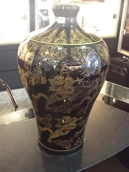 VASO BOJUDO DORADO/PRETO