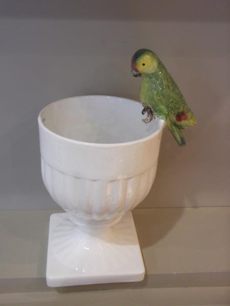 TAÇA ZANATTA BRANCA C/ PASSARO COLORIDO