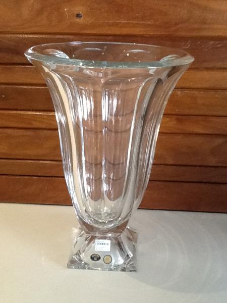 VASO EM CRISTAL INCOLOR