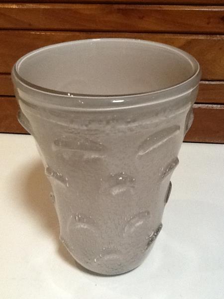 VASO DECORATIVO EM VIDRO BEGE