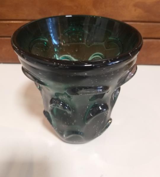 VASO DECOR EM VIDRO VERDE ESCURO