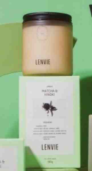 VELA PERFUMADA MATCHA HINOKI 190 GR