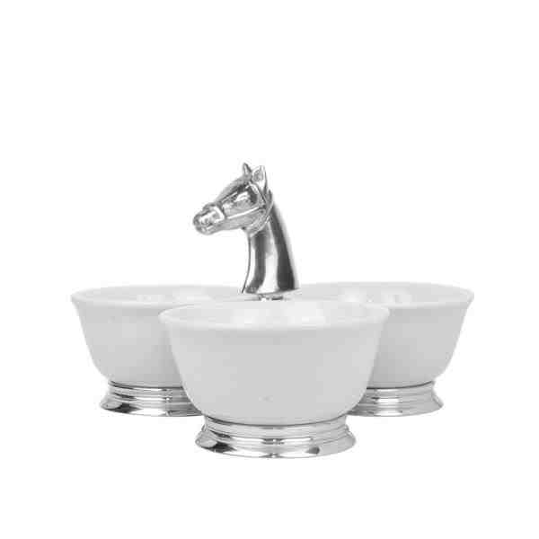 TRILOGIA EQUESTRE