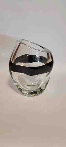 VASO LIPIDADO ABOLADO PRETO ITEM 6