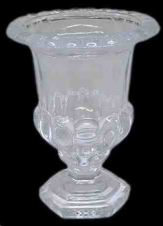 VASO VIDRO PEQUENO COM BASE HEXAGONAL – 000