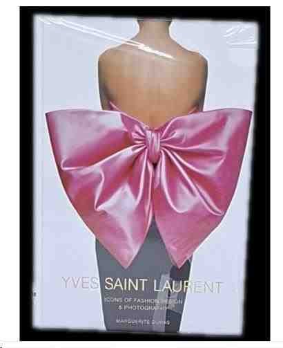 YVES SAINT LAURENT ICONS OF FASHION DESIGN & PHOTOGRAPHY ABRAMS 1 EDIÇÃO 2